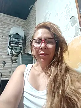 Snapshot of cari75 chatting on 02.13.26 cari75 online show from 02.13.26