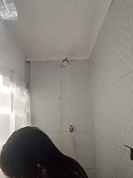 Snapshot of cari75 chatting on 02.18.26 cari75 online show from 02.18.26