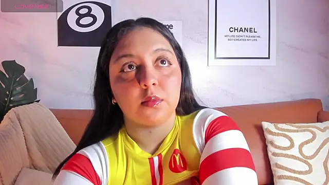 EVANGELIINE 21 online show from 03.14.26