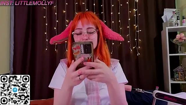LittleFoxHole online show from 05.21.26
