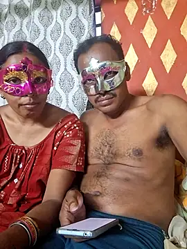 Mr-Mrs-couple online show from 04.16.26