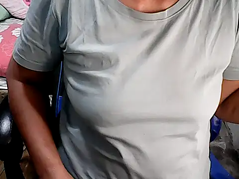 Snapshot of ChaChaMoreno_Palangga chatting on 02.10.26 ChaChaMoreno Palangga online show from 02.10.26