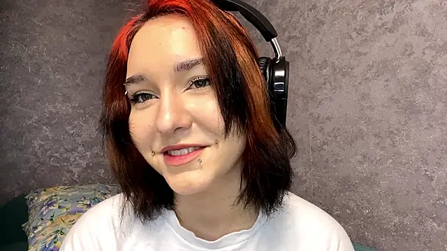 EmilyVeiro online show from 02.07.26