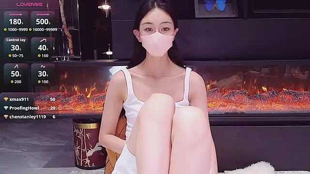 Snapshot of Anan-077 chatting on 06.20.26 Anan-077 online show from 06.20.26