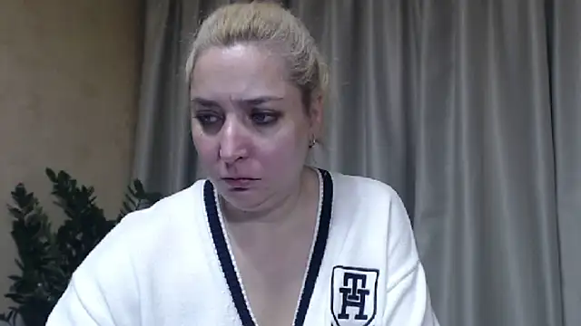 sweetpussy13 online show from 11.16.25