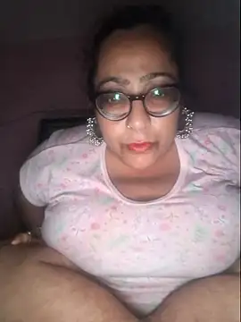 MISTI KOLK online show from 07.08.26