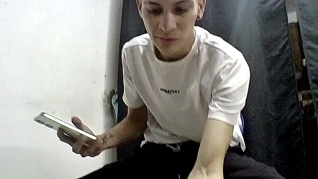 sam hotttt  online show from 01.09.26