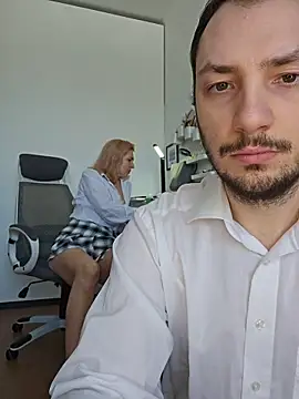 Lovebackground online show from 02.21.26