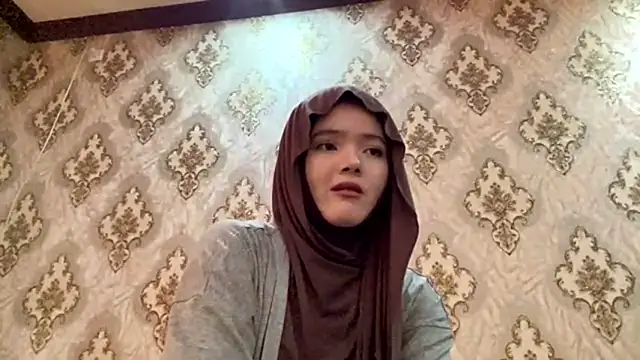 Katepleaurxo online show from 04.21.26