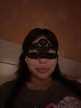 SilkyMira online show from 03.21.26