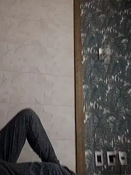 Snapshot of xxx93740 chatting on 03.13.25 xxx93740 online show from 03.13.25