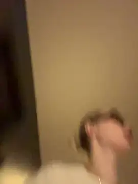 Snapshot of SunnyShiney chatting on 02.01.26 SunnyShiney online show from 02.01.26