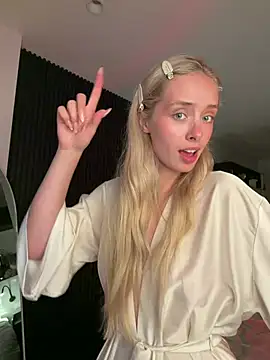 SunnyShiney online show from 04.02.26