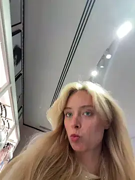 SunnyShiney online show from 04.03.26