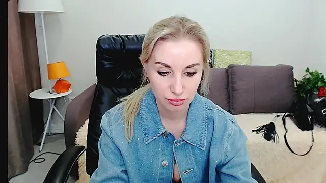 Hanna--Sweet online show from 03.29.26