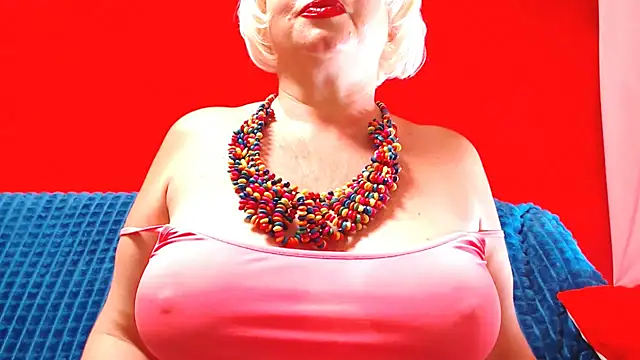 NaughtyMILF4UX online show from 07.05.26