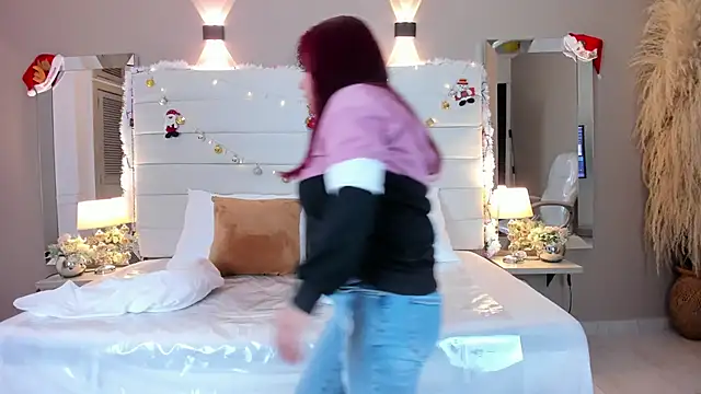 maturexxx  online show from 12.19.25