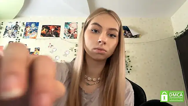 Snapshot of JanelBray chatting on 02.25.26 JanelBray online show from 02.25.26