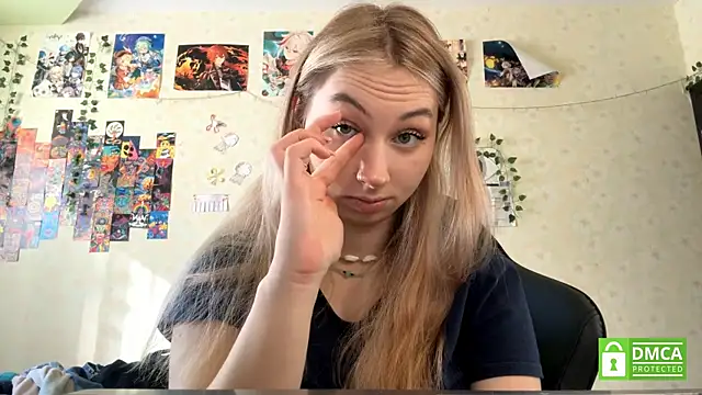 Snapshot of JanelBray chatting on 03.01.26 JanelBray online show from 03.01.26