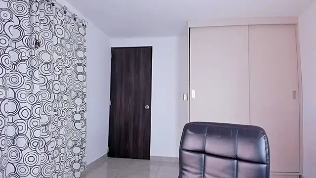 BabyMiaa  online show from 02.25.26