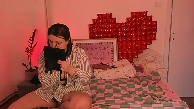 Amber-Tender online show from 04.01.26