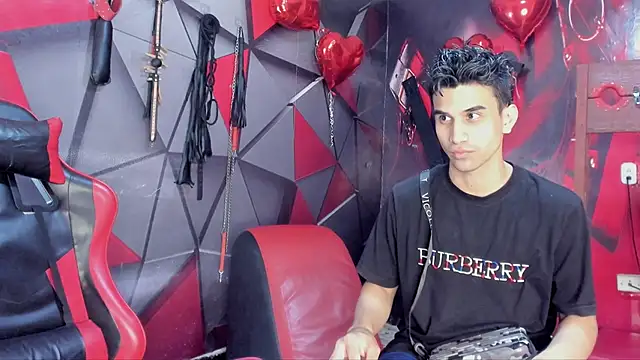 Hot Boys 69 online show from 02.25.26