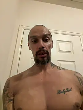 faces818 online show from 04.13.26