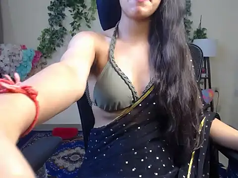 Shy nivi online show from 04.24.26