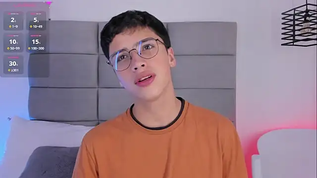 JoshClaarktt online show from 05.10.26