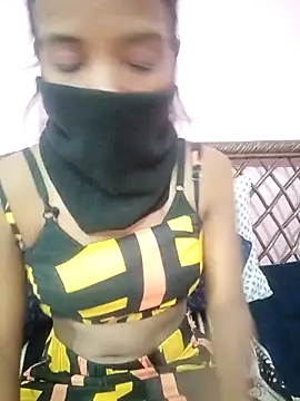 Shivani66 online show from 12.15.25