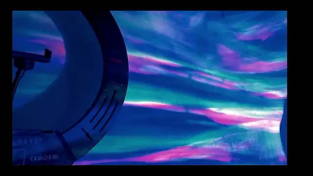 Snapshot of vickvalencia2 chatting on 02.27.26 vickvalencia2 online show from 02.27.26