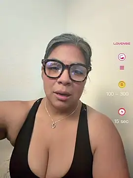 BettyWhispers online show from 06.26.26