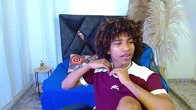 angelll18  online show from 04.18.26