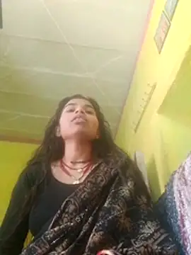 Snapshot of cutee_bhabhi12 chatting on 12.20.25 cutee bhabhi12 online show from 12.20.25