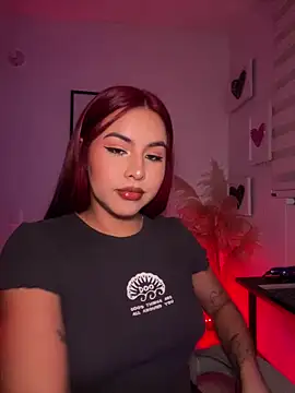 Zarahs Blare1 online show from 12.18.25