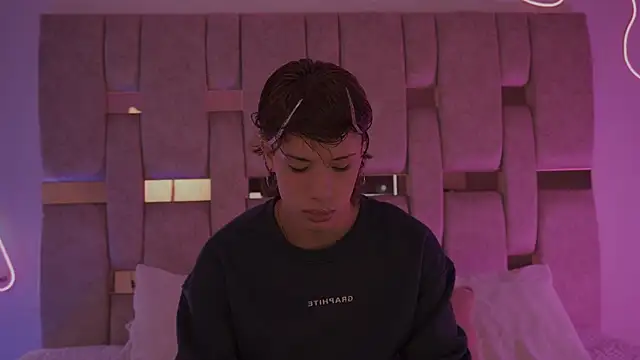 Snapshot of _SweetyAngel_ chatting on 01.13.26 SweetyAngel online show from 01.13.26