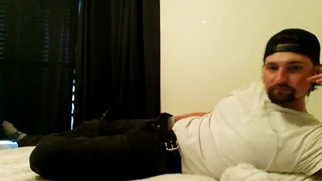 In tandem online show from 03.14.26