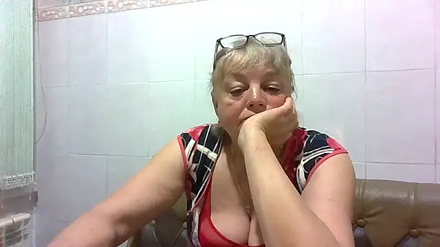 LinaLight88 online show from 04.16.26