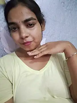 Snapshot of Himani_0122 chatting on 06.27.26 Himani 0122 online show from 06.27.26