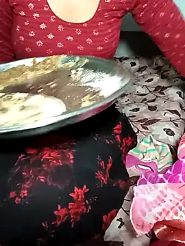 Snapshot of Pooja_Love143 chatting on 03.03.26 Pooja Love143 online show from 03.03.26