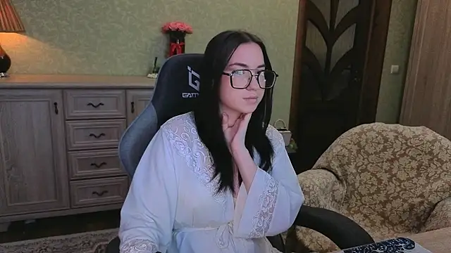 AnneAverry online show from 02.17.26