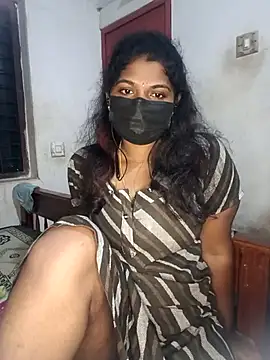 Snapshot of tamilsaisree chatting on 01.07.26 tamilsaisree online show from 01.07.26