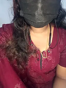 Snapshot of tamilsaisree chatting on 03.14.26 tamilsaisree online show from 03.14.26