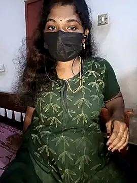 Snapshot of tamilsaisree chatting on 03.16.26 tamilsaisree online show from 03.16.26