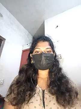 Snapshot of tamilsaisree chatting on 04.04.26 tamilsaisree online show from 04.04.26