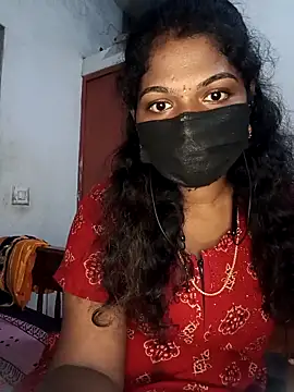 Snapshot of tamilsaisree chatting on 04.08.26 tamilsaisree online show from 04.08.26