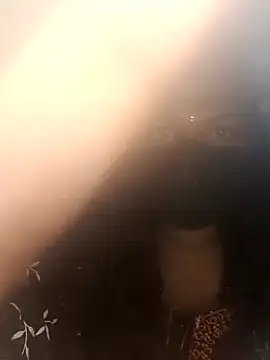 Snapshot of tamilsaisree chatting on 04.16.26 tamilsaisree online show from 04.16.26