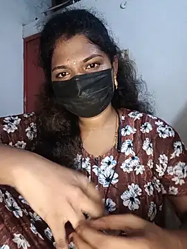 Snapshot of tamilsaisree chatting on 05.21.26 tamilsaisree online show from 05.21.26