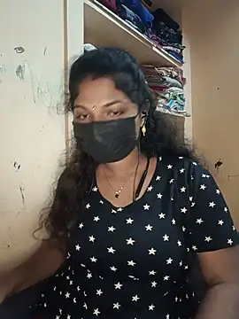 Snapshot of tamilsaisree chatting on 07.04.26 tamilsaisree online show from 07.04.26