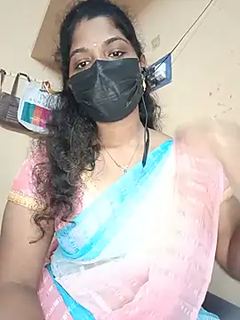 Snapshot of tamilsaisree chatting on 07.25.26 tamilsaisree online show from 07.25.26